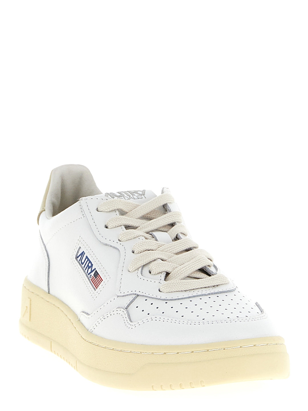 Autry Medalist Low Sneakers - Beige | f9d407abf3273a8fe6153a3f294aef0a0248015e