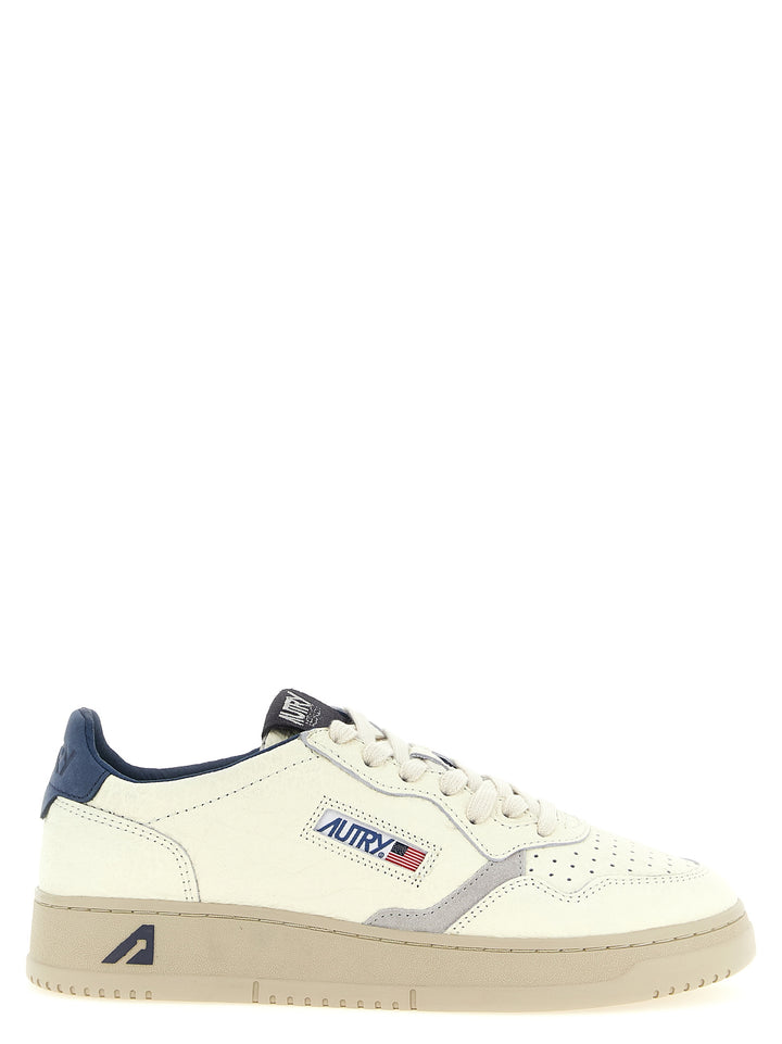 Autry Medalist Low Sneakers - Blue | 36b6dff8875ea74a3c1337d8ca867777511dadb1