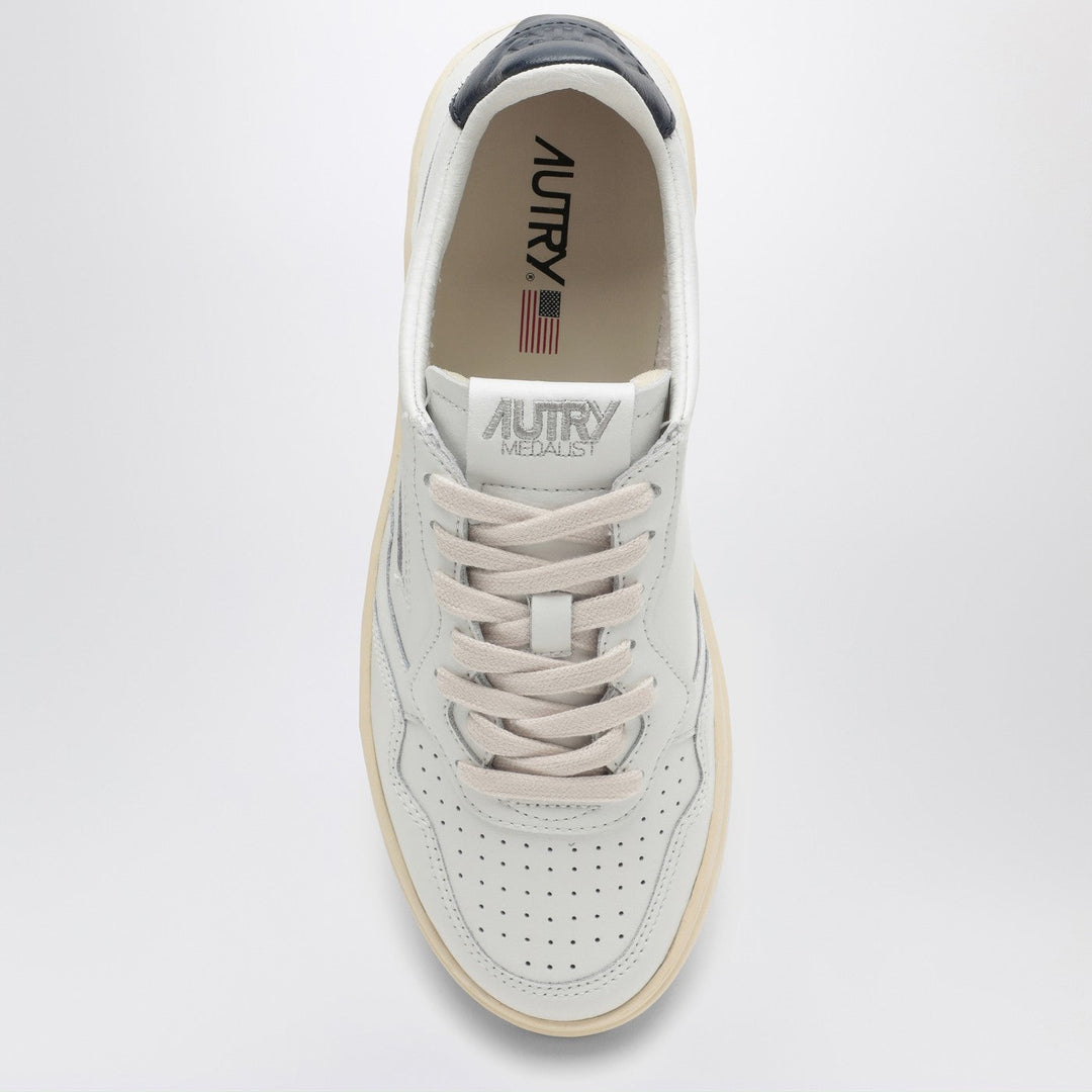 Autry Shoes - White | 08d439192f24023daff923af1de3b4c722d8e477