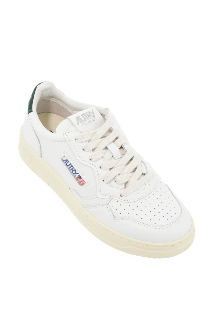 Medalist Low Sneakers