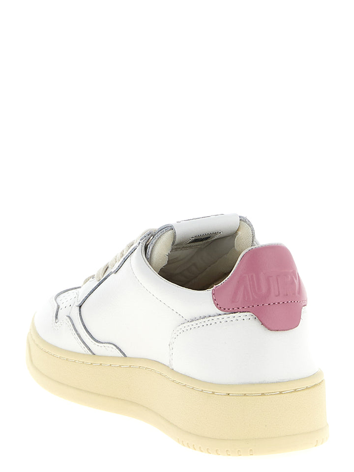 Autry Medalist Low Sneakers - Pink | eb8ae50c96b1d78f6941b71c716123f20b74af31
