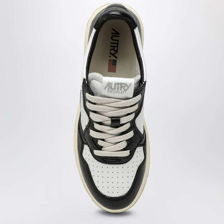 Autry Shoes - White | 38709260a21ca21edebbc6701c7c6595dd9bf633