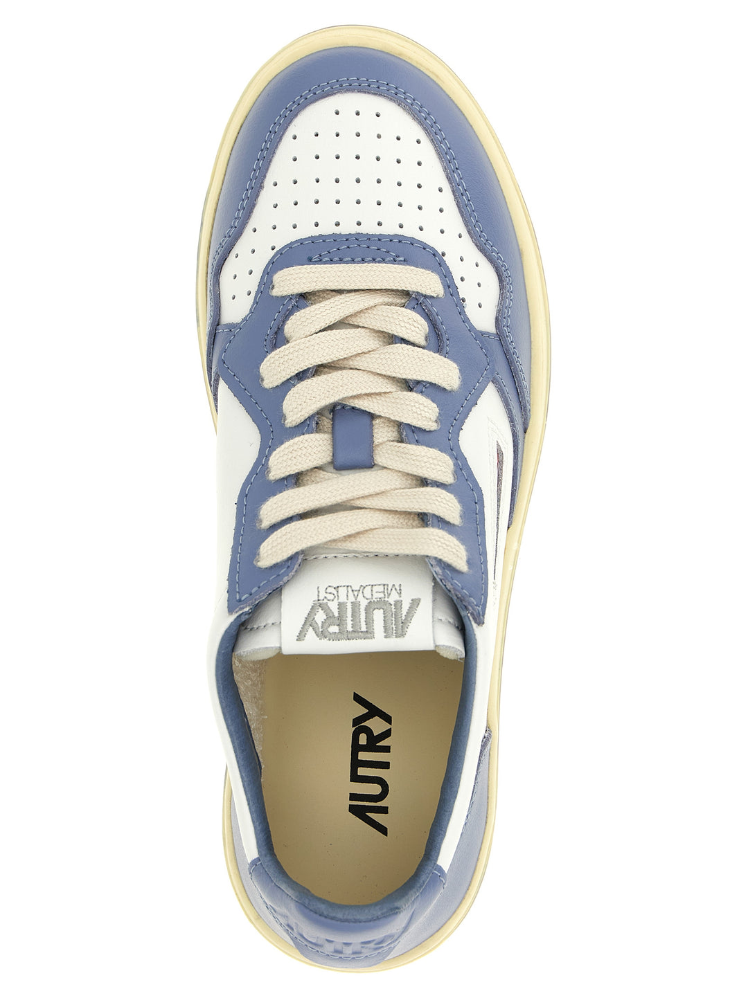 Autry Medalist Low Sneakers - Light Blue | e0806b26bce882dc1ac7f6a73767ab6ac41604a8