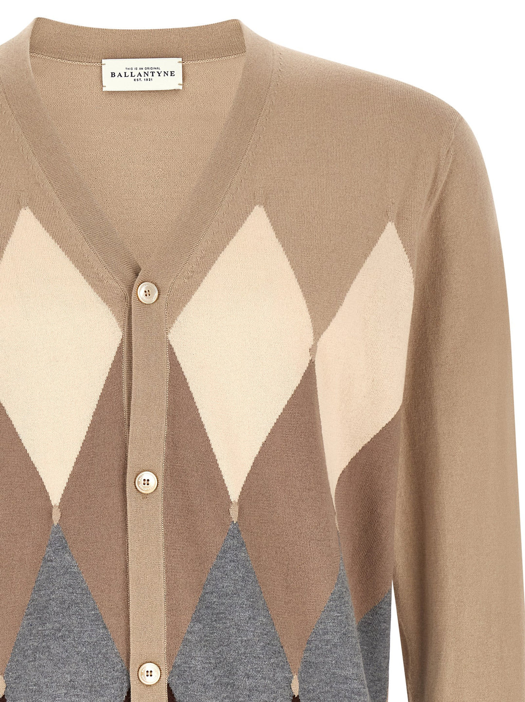 Ballantyne Cardigan Argyle Sweaters and Cardigans - Beige | aa65688ec1540e8c0a1b832005018402824c80f0