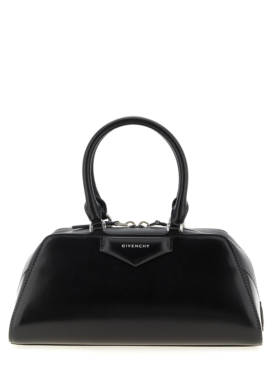 Givenchy Antigona East-West Hand Bags - Black | 537efbbb9bb038efe4cab6c43a197496d84bf8f2