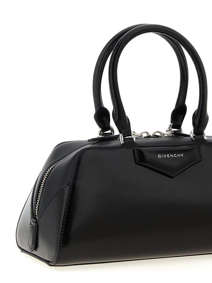 Givenchy Antigona East-West Hand Bags - Black | 0010e0bf15a2d0ec8b2dee4f3bb53c4ccc9f99a2