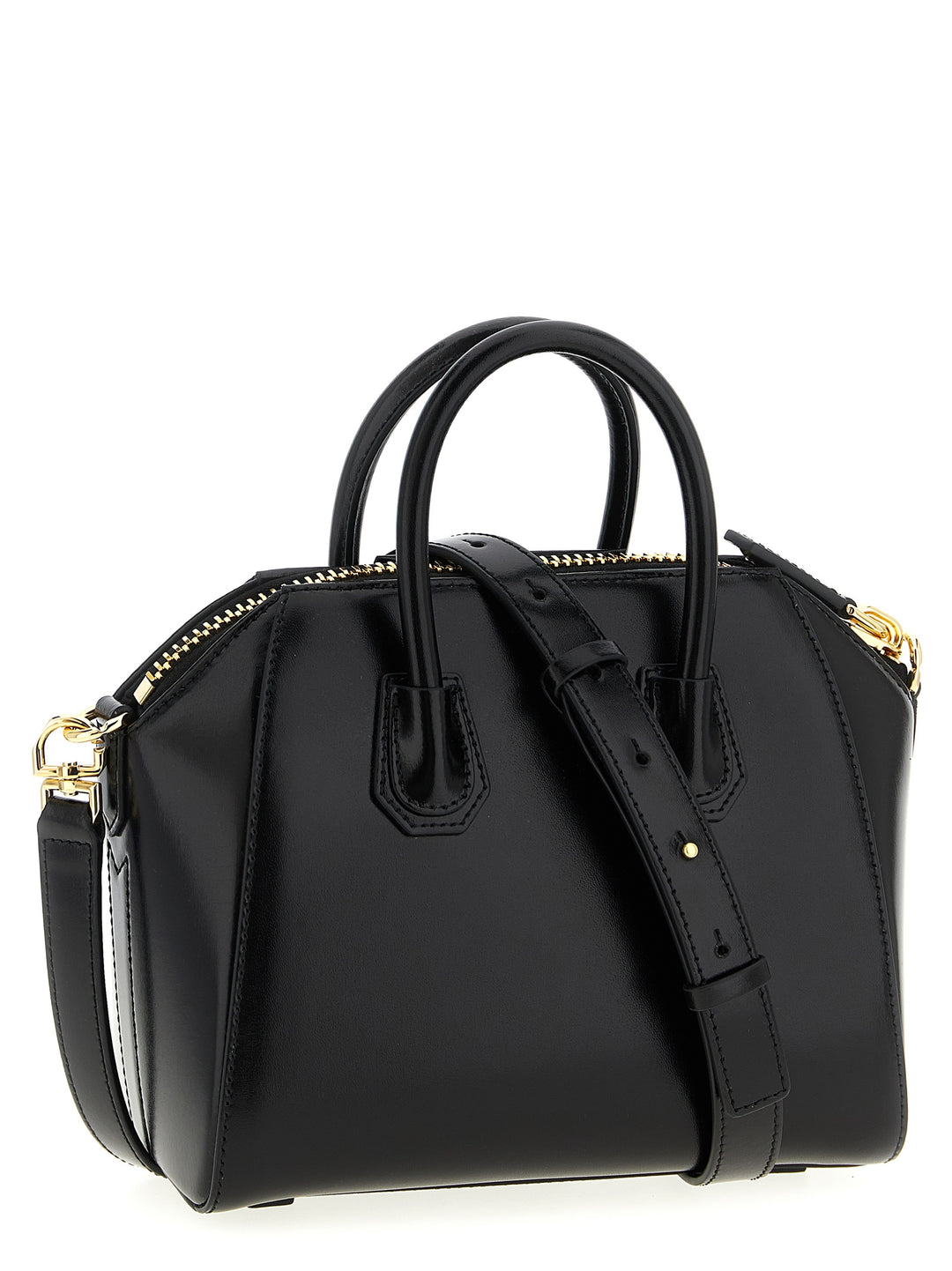 Givenchy Antigona Hand Bags - Black | 60e9fa30b28f5dfbc7065c85dd6f648679c88e0b