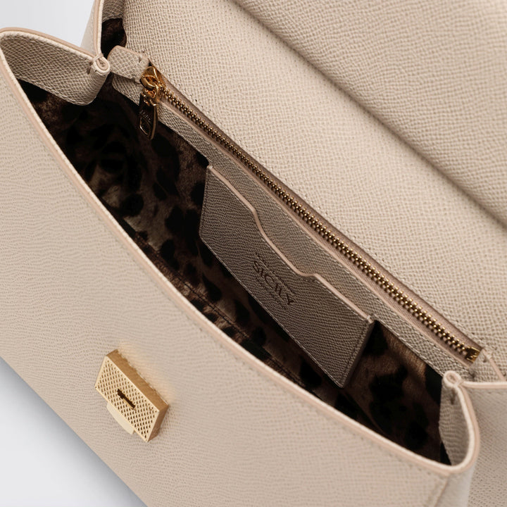 Dolce&Gabbana Apparel & Accessories - Pink | 9097c18c62baf3ff6c880bf7fd5c88fceabe9612