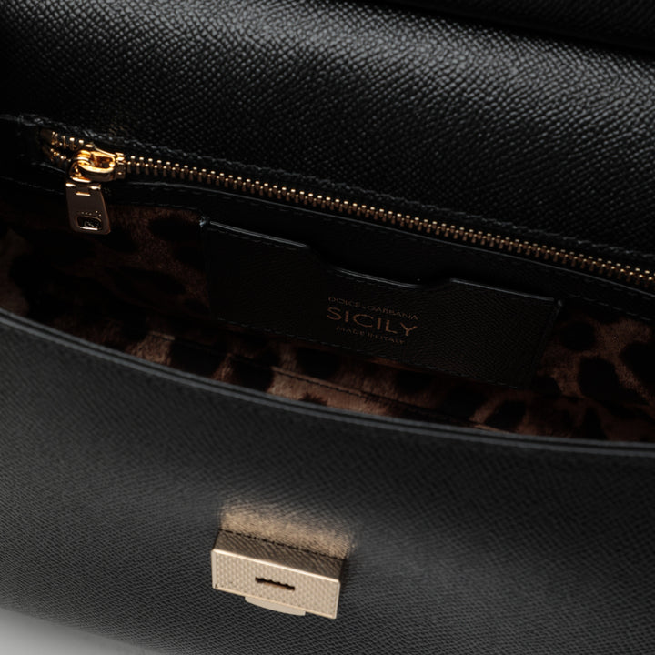 Dolce&Gabbana Apparel & Accessories - Black | 599e3bd5601dff744c0af7e2be80519bf023b3df