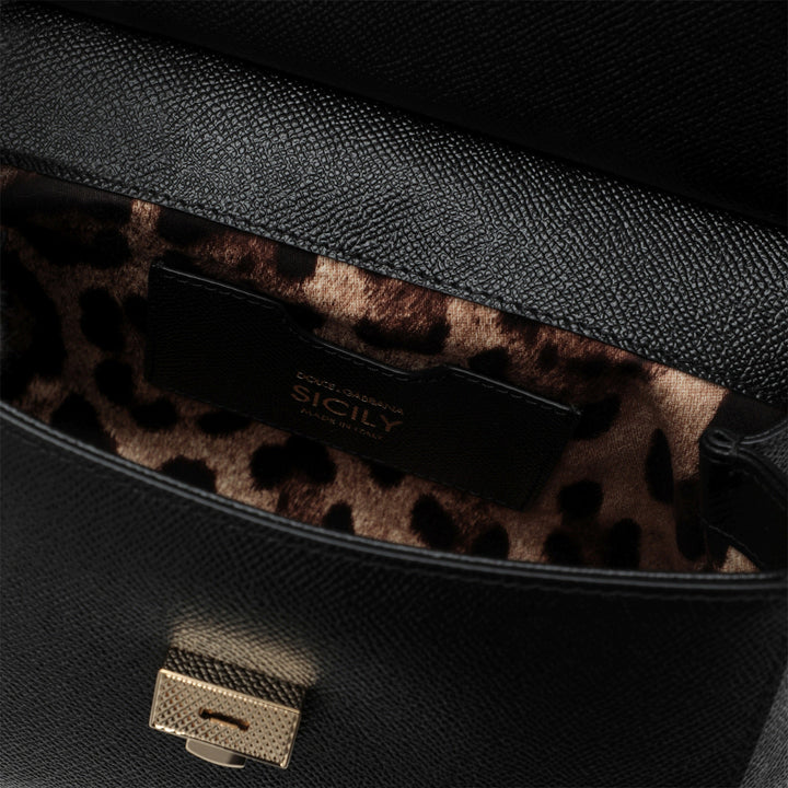 Dolce&Gabbana Apparel & Accessories - Black | 03385caac047d62ae3d83cca2e2629653f3f8c56