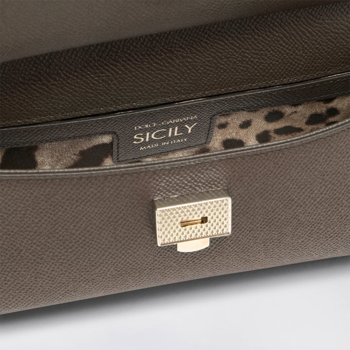 Dolce&Gabbana Apparel & Accessories - Brown | fe2cc0528d529a52b260dd2d62c7b7fdd68e69dc