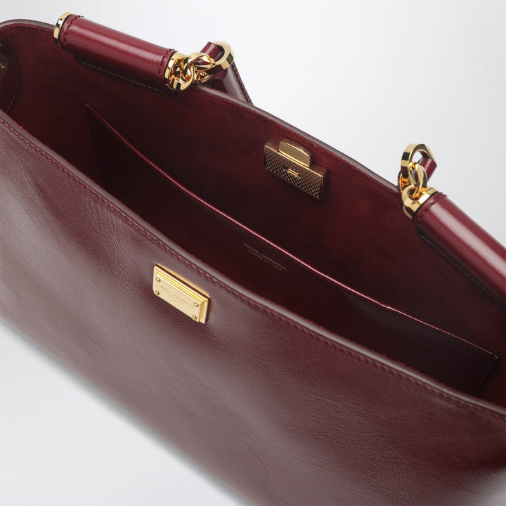 Dolce&Gabbana Apparel & Accessories - Red | 2099e515f72326564516329fd31077d93e5b933a