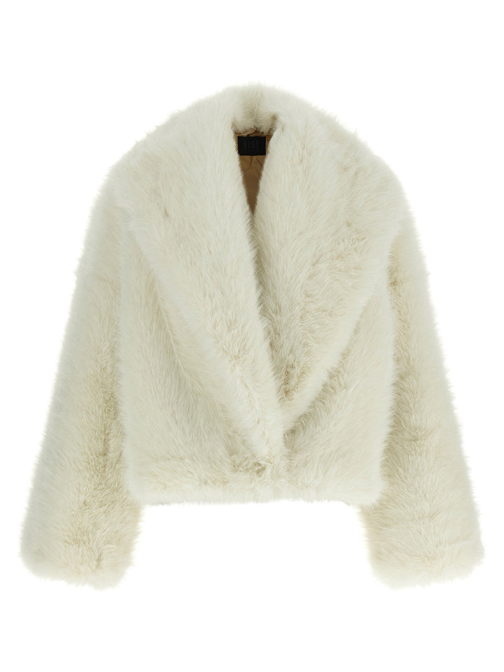 B&B Couture Carrie Fur - White | 3e6c149df5aaaf3b350ed52d4e467e2bc7911188