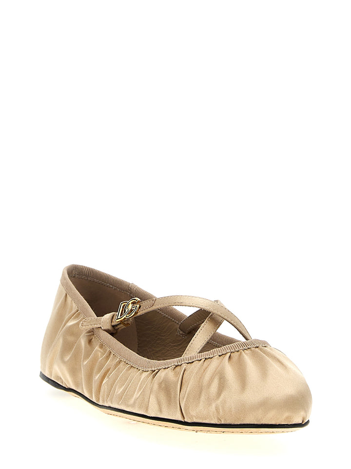 Dolce & Gabbana Vally Flat shoes - Beige | 6ba783cd3e3817dd5094f987b8d76c6c320c45ad