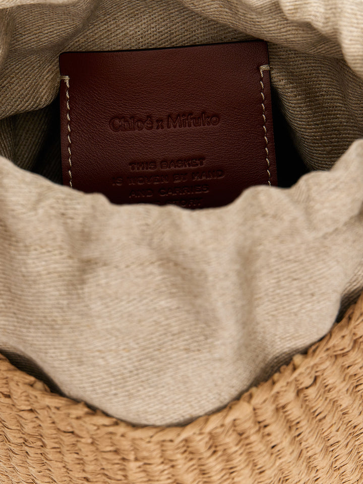 Chloé Woody Crossbody Bags - Beige | bcc07e6eb77c472936c2232a701e24079f9cc3ea