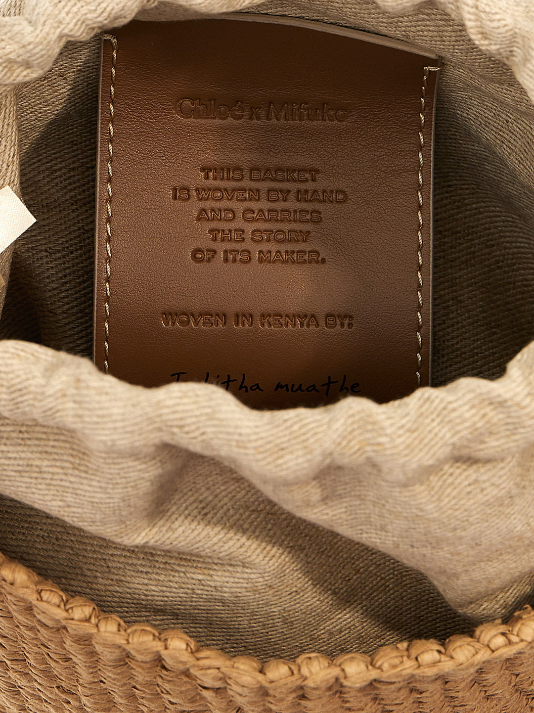 Chloé 'Woody Small Bucket Bag Crossbody Bags - Beige | 55f4d205c93856e39d43ddf64d6aacb8f6ec9fb6