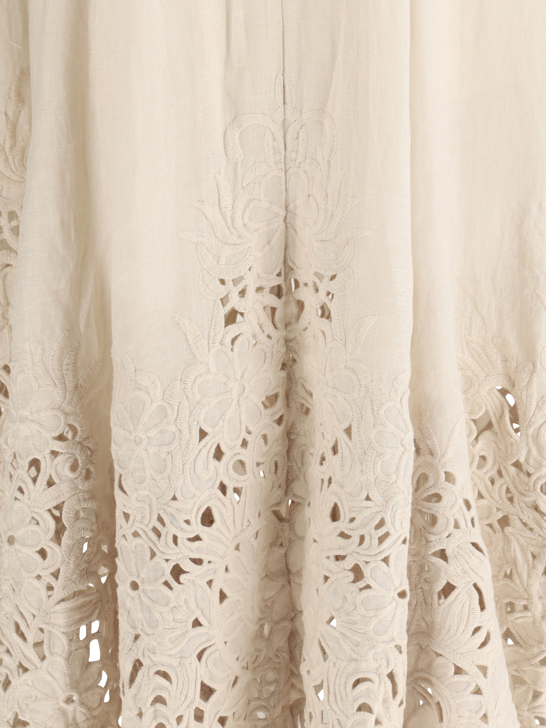 WYLIE EMBROIDERED BILLOW DRESS