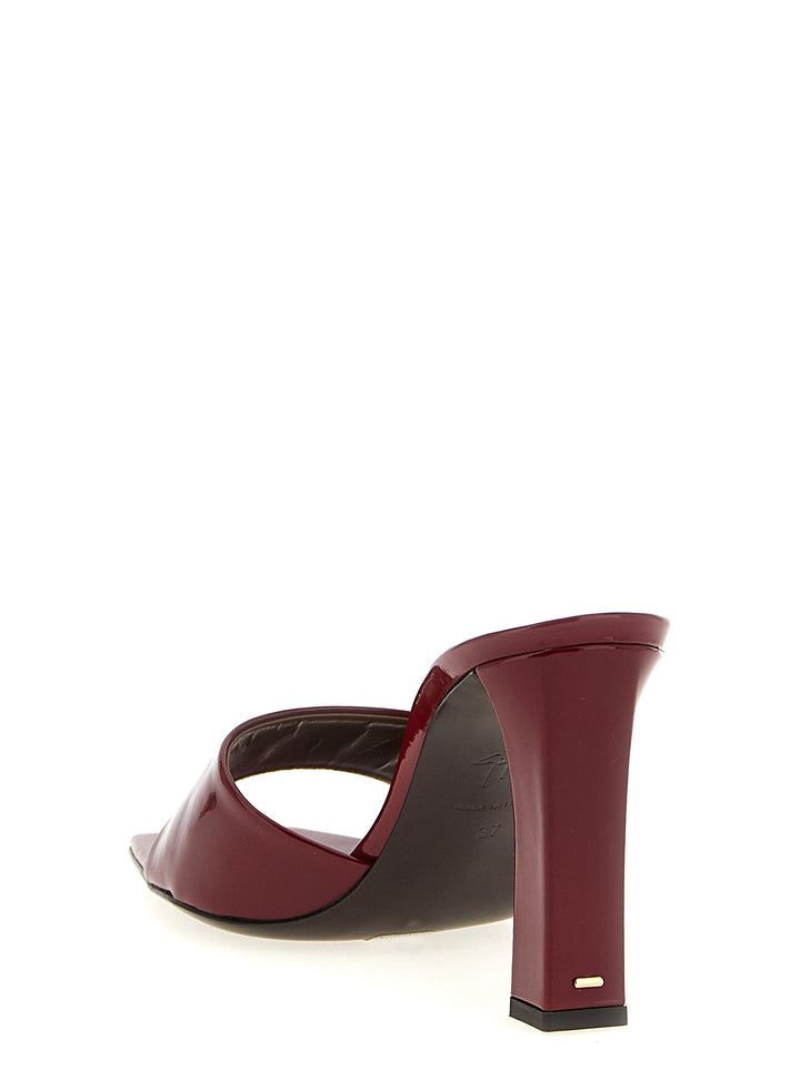 Giuseppe Zanotti Mya Sandals - Bordeaux | 4a04280363efe30c6d9ac66120f7a8e8047dbd81