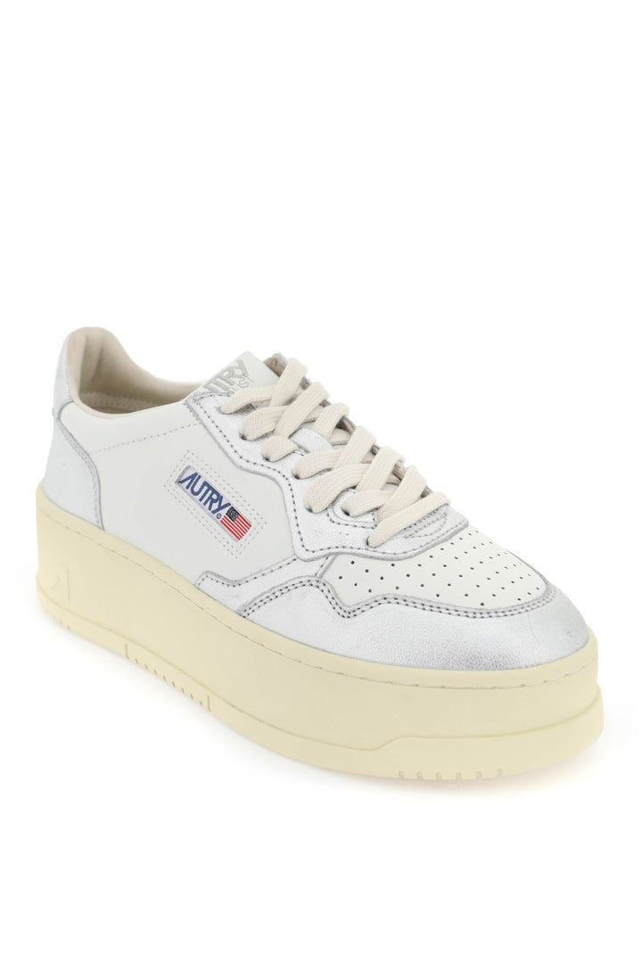 Medalist Low Sneakers