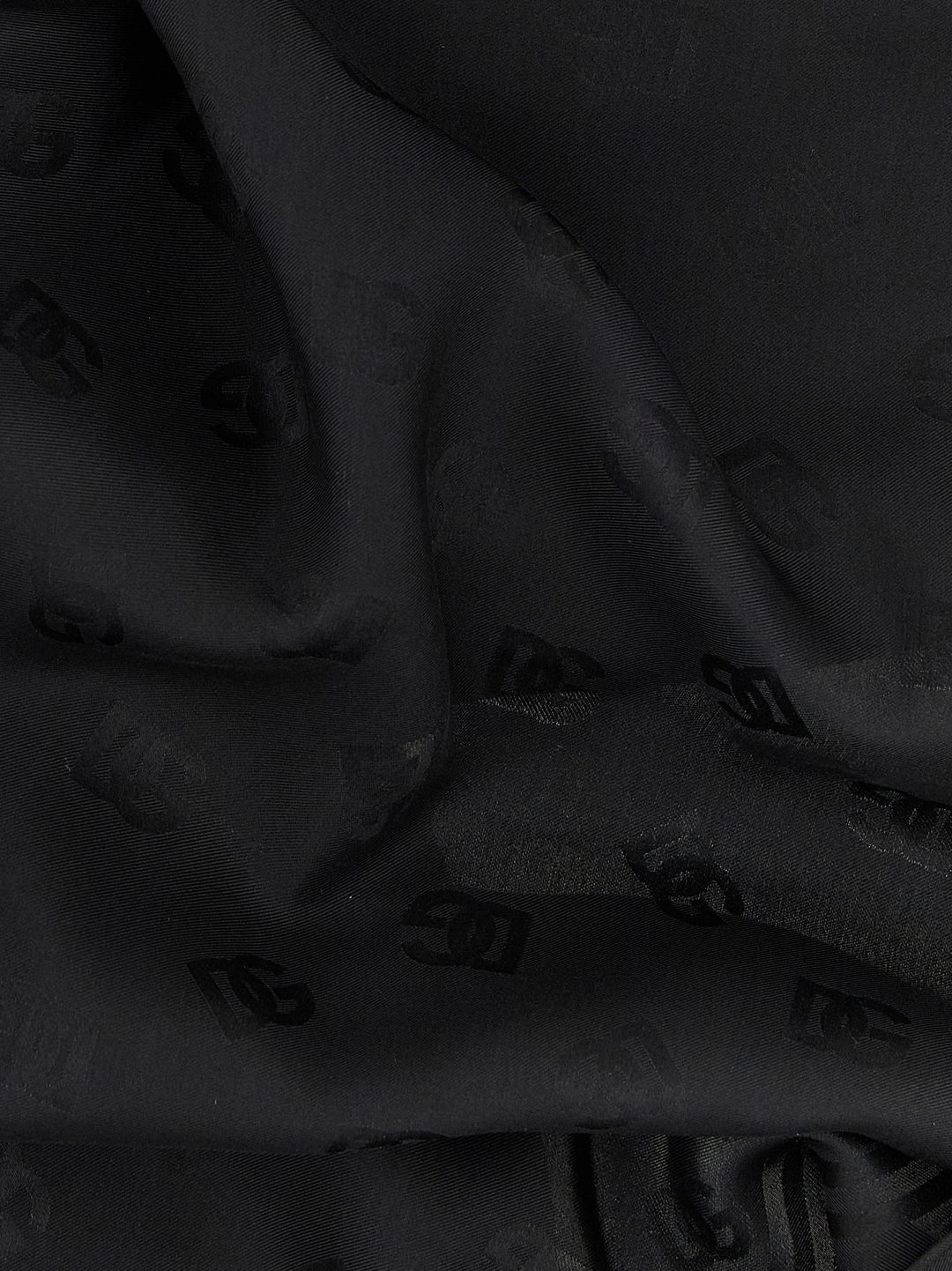 Dolce & Gabbana Logo Scarf Scarves and Foulards - Black | 4100445fe4ca55ebe651458bf27295890934eb45