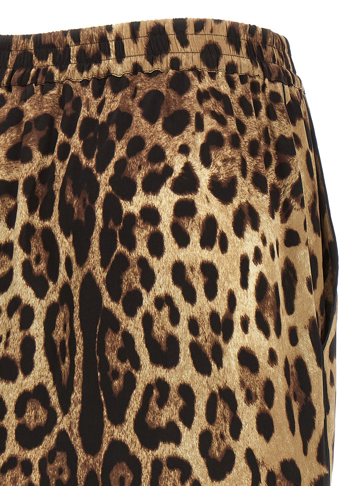 Dolce & Gabbana Leopard Shorts Bermuda and Short - Brown | b31332ad78fb7046964d7fd392564e9a8e0cf16a