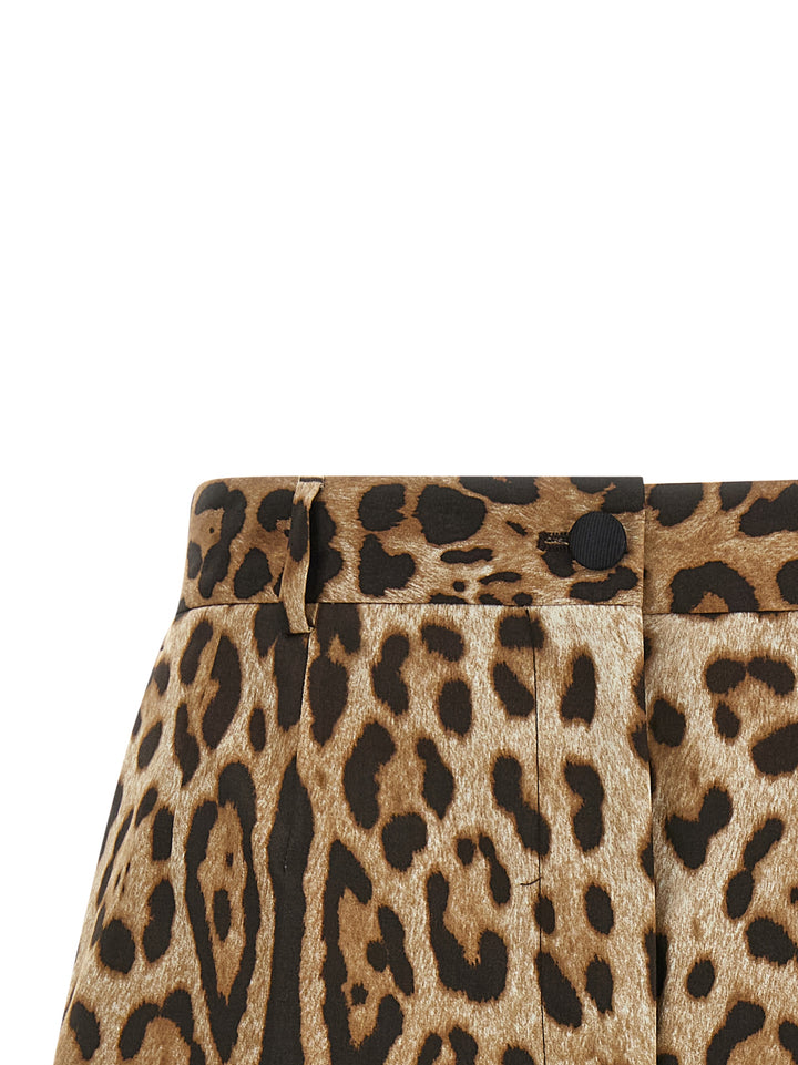 Dolce & Gabbana Dolce Bermuda and Short - Brown | 7de17eb47d0629a21797fd32a037d665b92adaaa