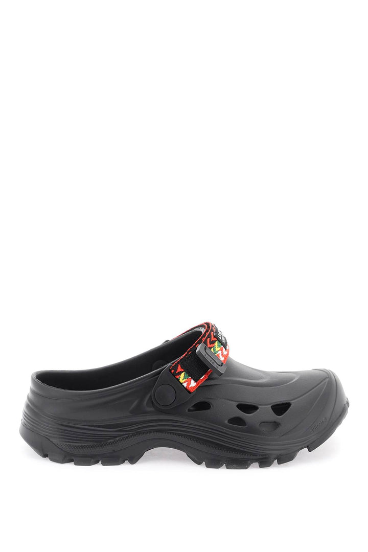 Rubber Clogs With Multicolored Strap