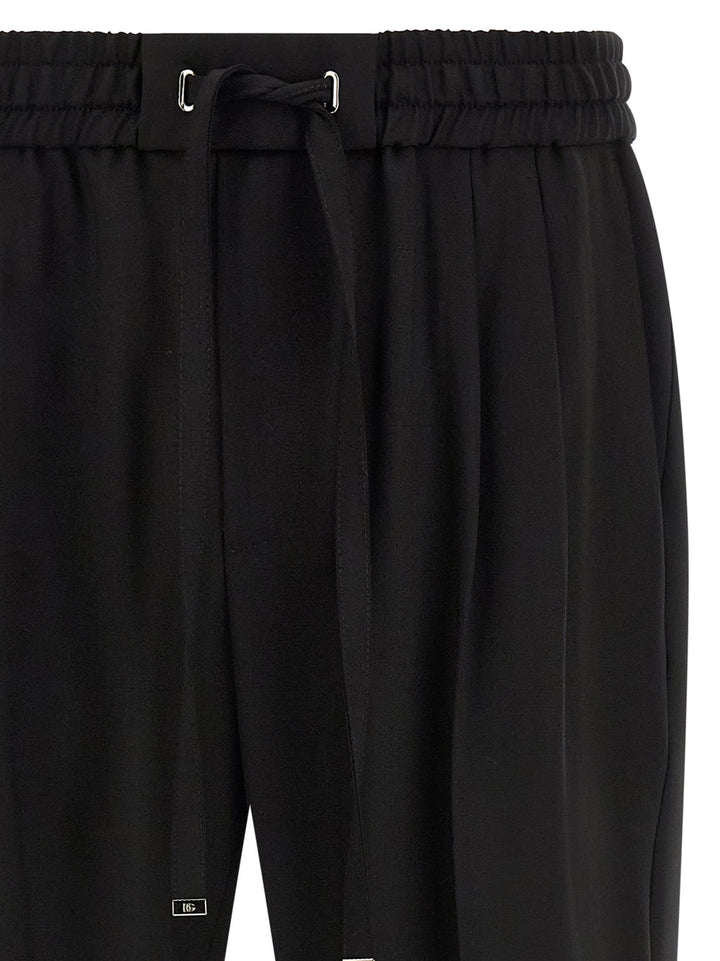 Dolce & Gabbana Wool Gabardine Joggers Pants - Black | f84bce003c107217fcf4157a60e5ef846026f7c2
