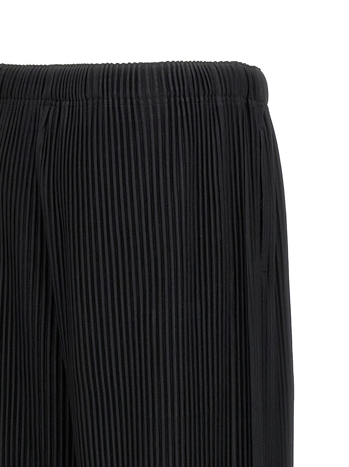Homme Plisse' Issey Miyake Monthly Colors: September Pants - Black | f3aefbfb2b5376257d200abd41a1046457059ae3