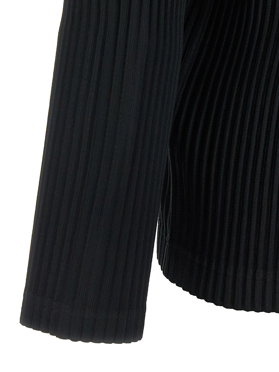 Homme Plisse' Issey Miyake Basics T-shirt - Black | 1228a83b63e64be8bf90c94692f115833d1b15df