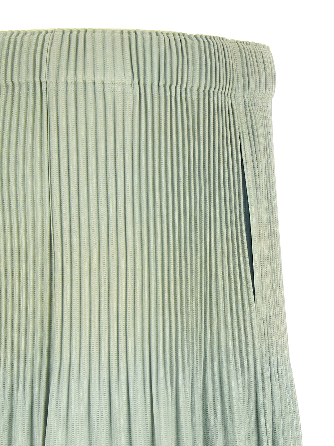Homme Plisse' Issey Miyake Monthly Colors: June Bermuda and Short - Green | a987b59fe0a325e89bdd7c99faadea74381a945d