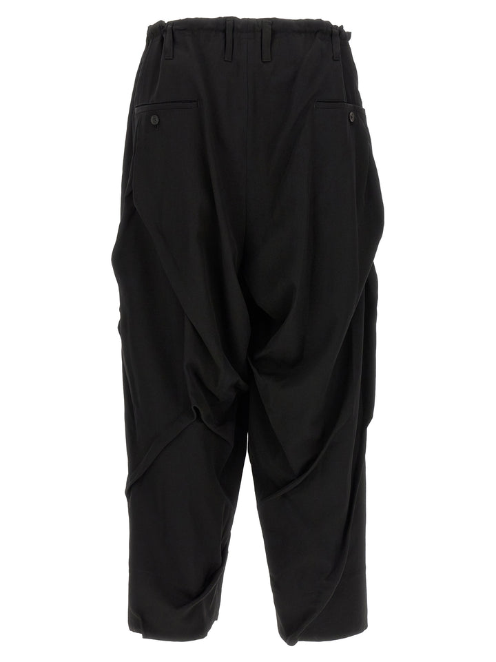 Yohji Yamamoto Tuck Pants - Black | 8f00b94f58ac2bed2e99ccf4fe55fea7635a2ae4