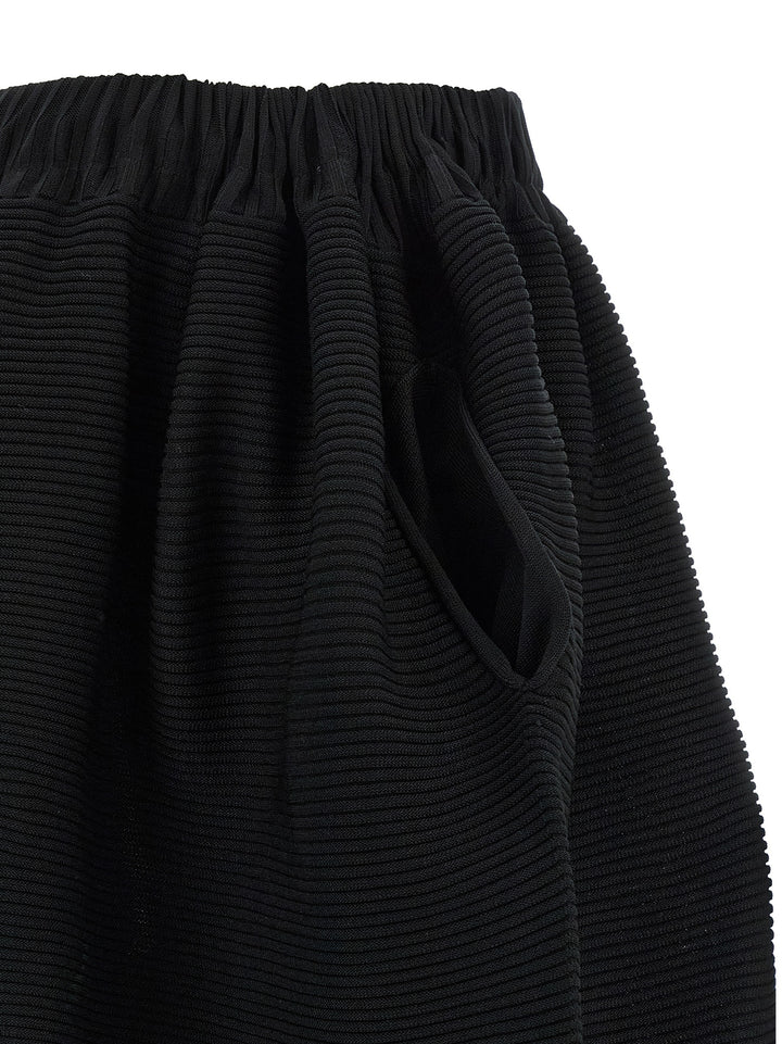 Issey Miyake Moving Knit Skirts - Black | ae03fe54cbaaaba13ef62328fbeb7d298c626b16