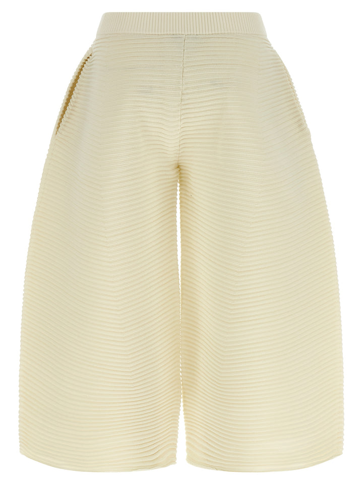 Issey Miyake Corrugated Knit Pants - White | 19827c150a8862912f40f2d665e131c37367e6a5