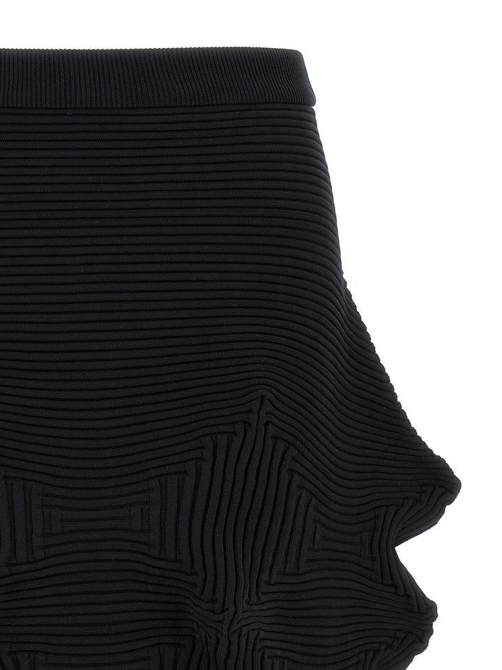 Issey Miyake Lnkage Skirts - Black | 56a665d5dea24f5baf197a9fddcc9650b4b13557