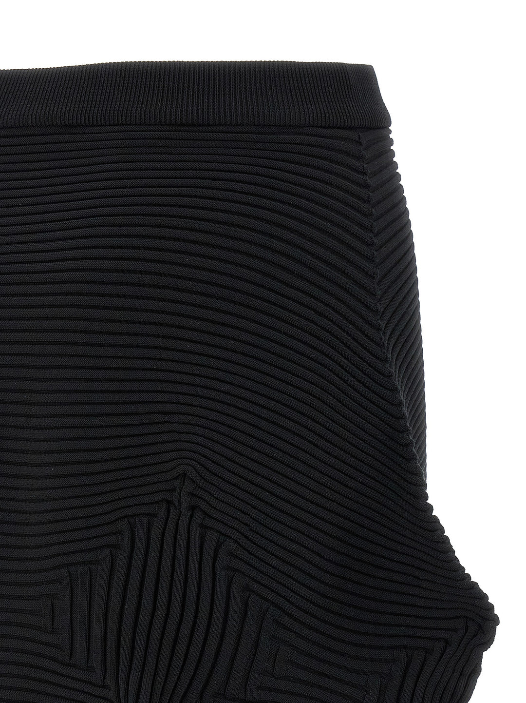 Issey Miyake Lnkage Skirts - Black | 866dece265064ae0189dccb4cd0c697d88395f24