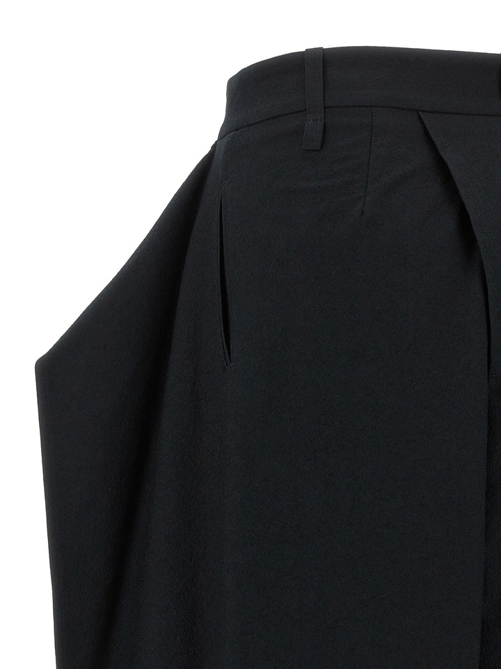 Issey Miyake Grainy Pants - Black | d64cf9cb90d62e11517056c1d6ee930590ff1997