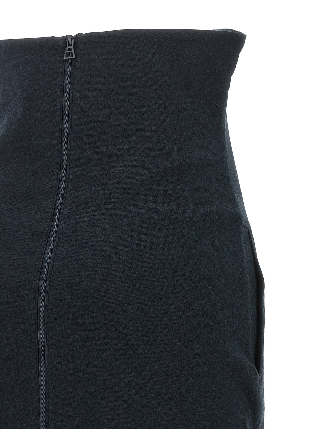Issey Miyake Allow Skirts - Black | 90dd3628557066eadcc4d78f5a86460276300a9a