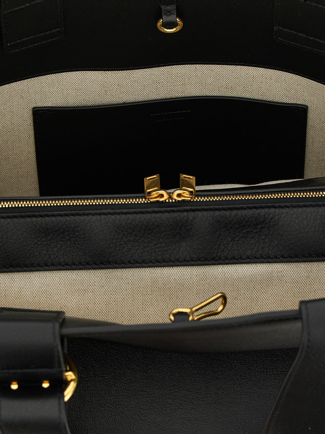 Jil Sander Cannolo Tote Bag - Black | 134fcf2f4bd5b89b744b8db6c9c465a6e7faf9b9