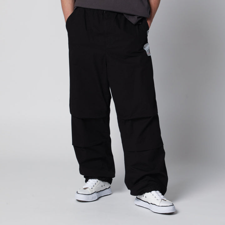 Maison Mihara Yasuhiro Pants - Black | 72e181154a3960436f16bb048082dda58633638f