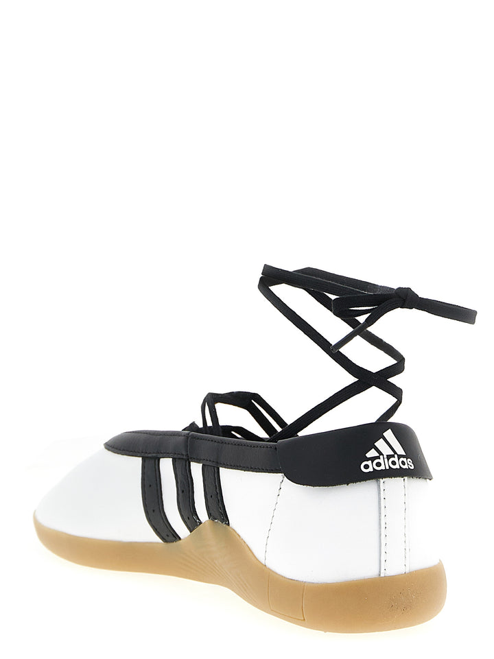 Adidas Originals Taekwondo Mei Flat shoes - White/Black | 7e37479685079180eb34ed53aaf744e207d2c7f4