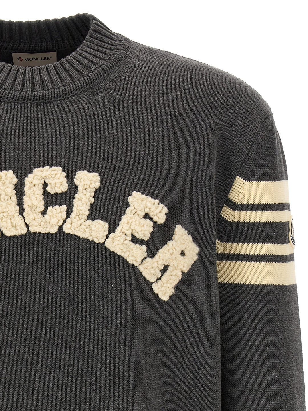 Moncler Bouclé Logo Sweater Sweaters and Cardigans - Gray | f954a941b19d9cef53025828801139a81694d891