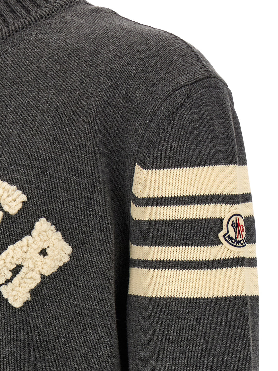 Moncler Bouclé Logo Sweater Sweaters and Cardigans - Gray | 37ac5e3777c2c71dc24a49c3f5e18e64e16b296f