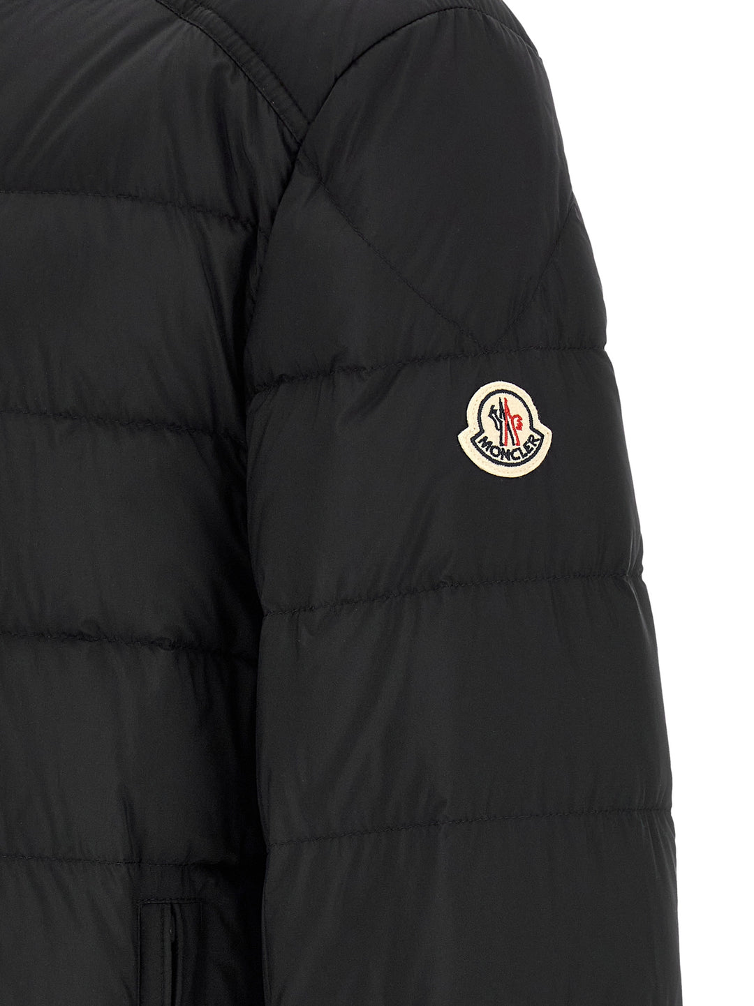 Moncler Selves Puffer Jackets - Black | 8dd6974b963facfba2ba06779e2ac86782144b96