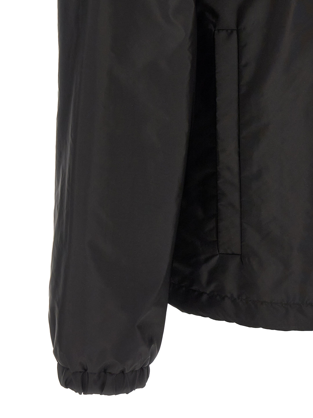 Moncler Nidge Puffer Jackets - Black | 4a676550a56a47d6cbfd6c53f745cb67e86895e2