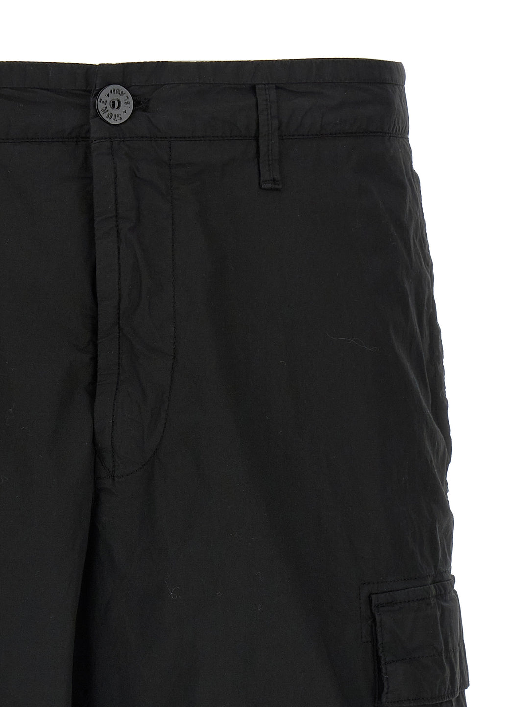 Stone Island L100020 Bermuda and Short - Black | 4cb3c9d1da676c34f2a02943918c326de4d517f5