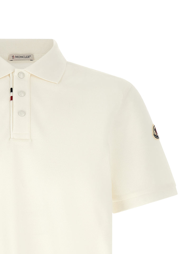 Moncler Logo Patch  Shirt Polo - White | f41721acff2fb438082f8f90a62c657e52f7f713