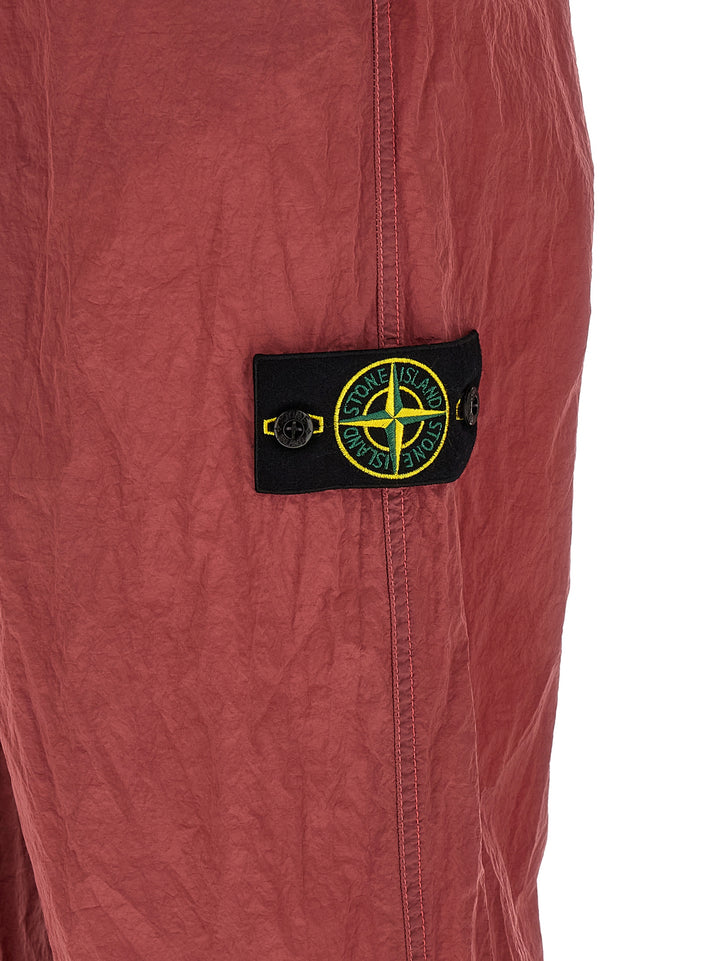 Stone Island 3100011 Pants - Red | cac4a30f0bab1fd38f24ba81d3149ea8f29e22bf