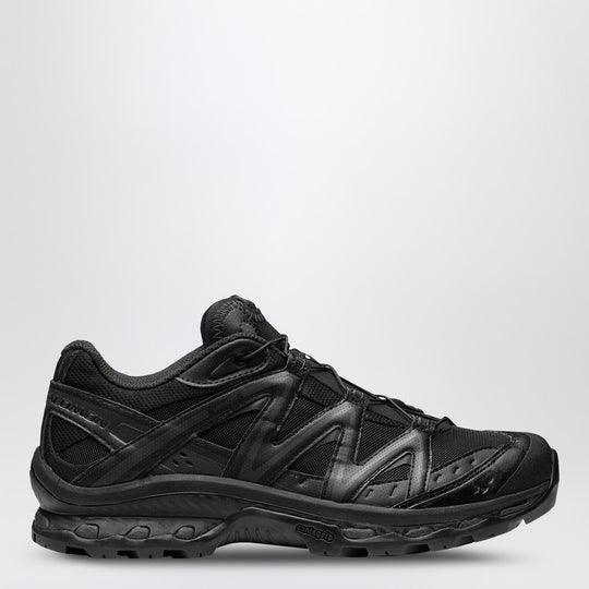 Xt-Quest Black Sneakers