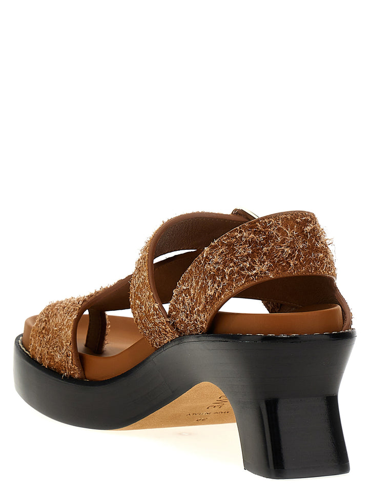 Ease Sandals Brown